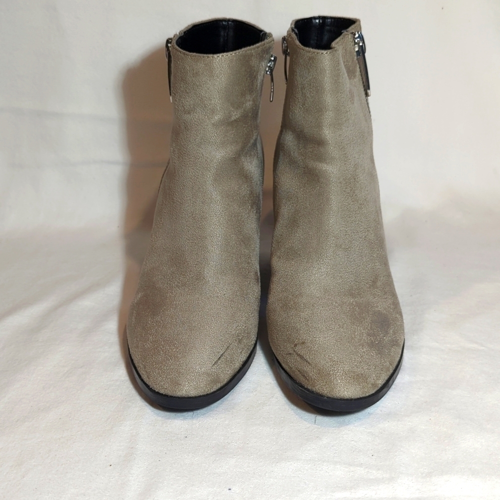9. West Ankle Boots NEVA2 Gray Size 8M - Picture 2 of 12